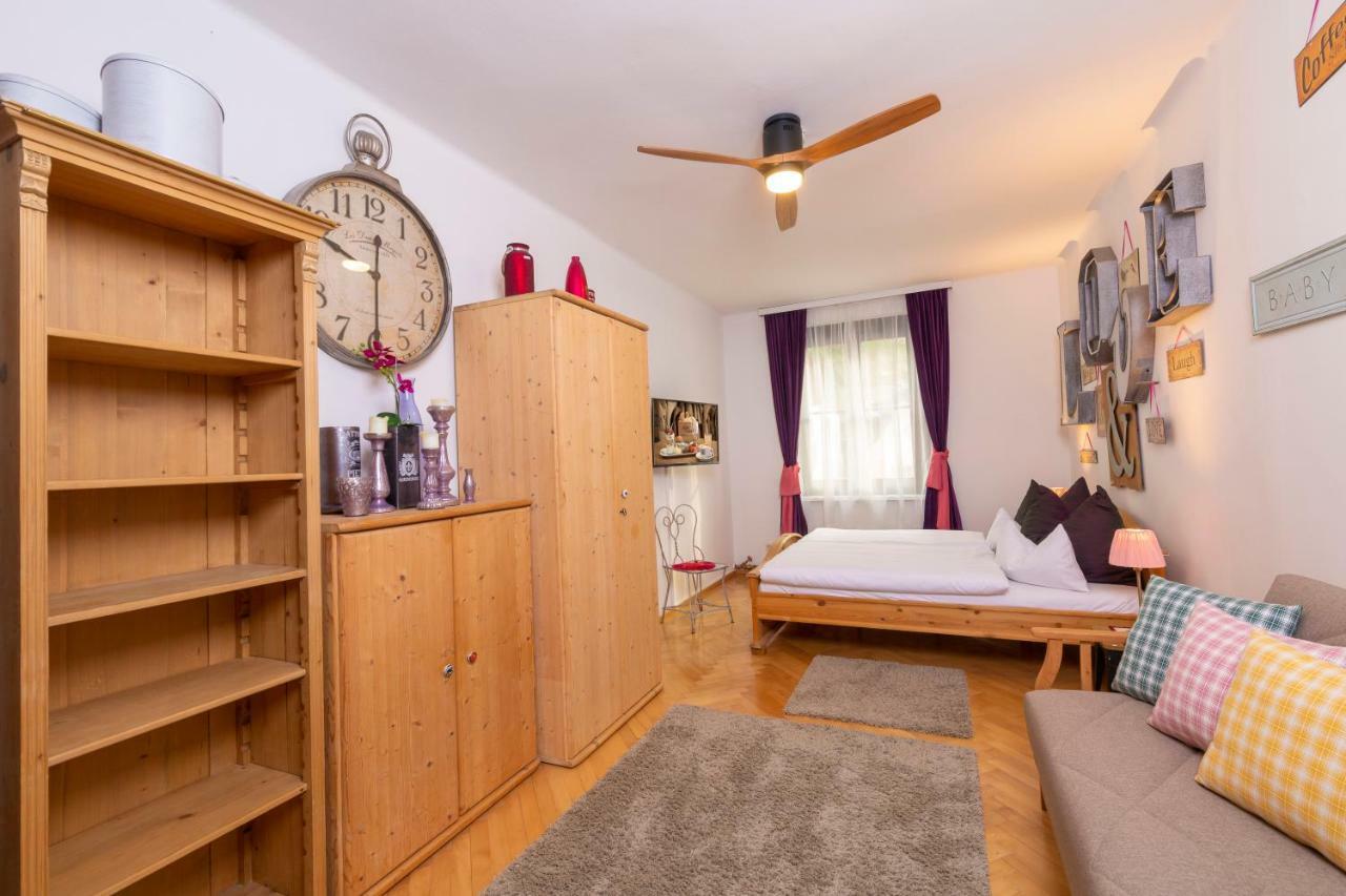 Ferienwohnung Kaffeewerkstatt Saint Wolfgang الغرفة الصورة